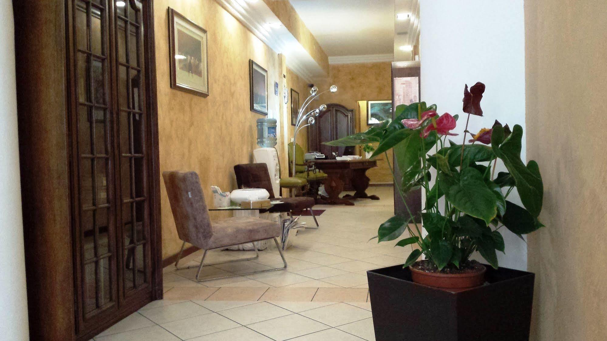 Hotel San Romano Ferrara Exterior photo